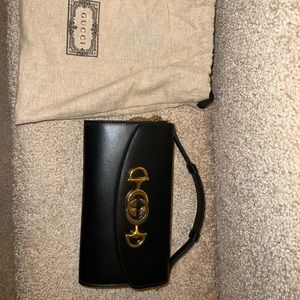 GUCCI ZUMI WALLET ON CHAIN